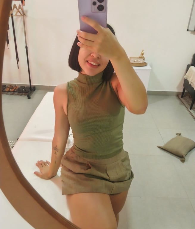Massoterapeuta de mãos delicadas e prontas pra cuidar de você Massagem sensual