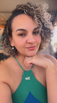 Venha relaxar comigo, com uma boa massagem, prazer Rebeca