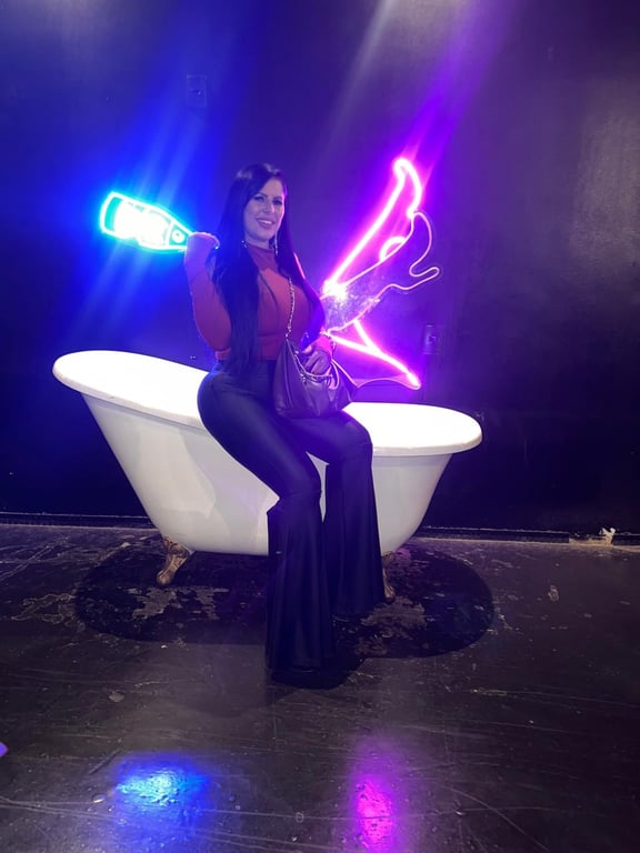 Paula Matarazzo|Pioneira em Massagem Tântrica e Sensual em Uberlândia Massagista em