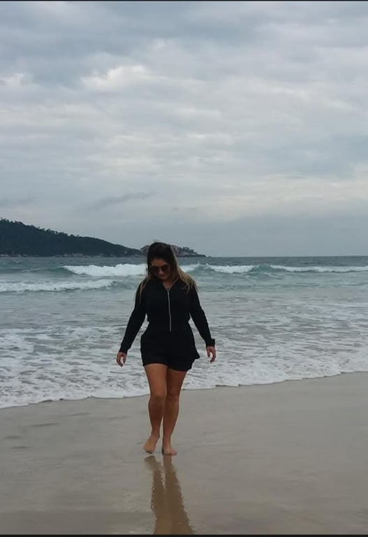 Fernanda massoterapeuta. Experiente.
