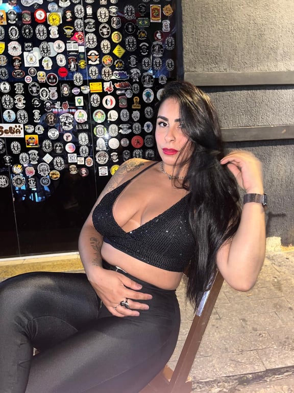 AMANHÃ PROMOÇÃO DE FERIADO, ME CHAMEM PARA MAIS INFORMAÇÕES Massagem em