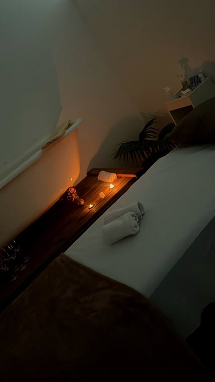 Gabriela | Massagem Relaxante, Tântrica e Nuru | 8 Anos de Experiência Massagem nuru em