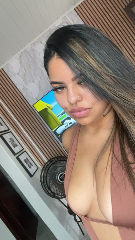 Larissa gauchinha Massagem