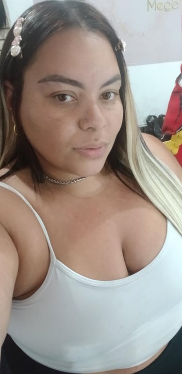 Yumi akira massagens personalizadas para melhor lhes atender... Massagem nuru em