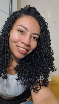 Lara - tântrica iniciante 