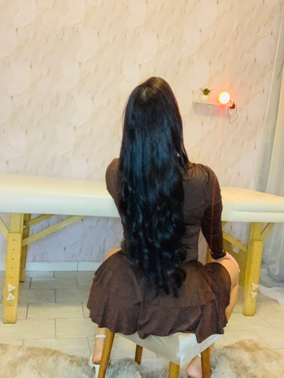 Milena Massagem sensual e nuru Massagem tântrica