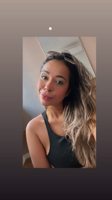 Monique Massagem em