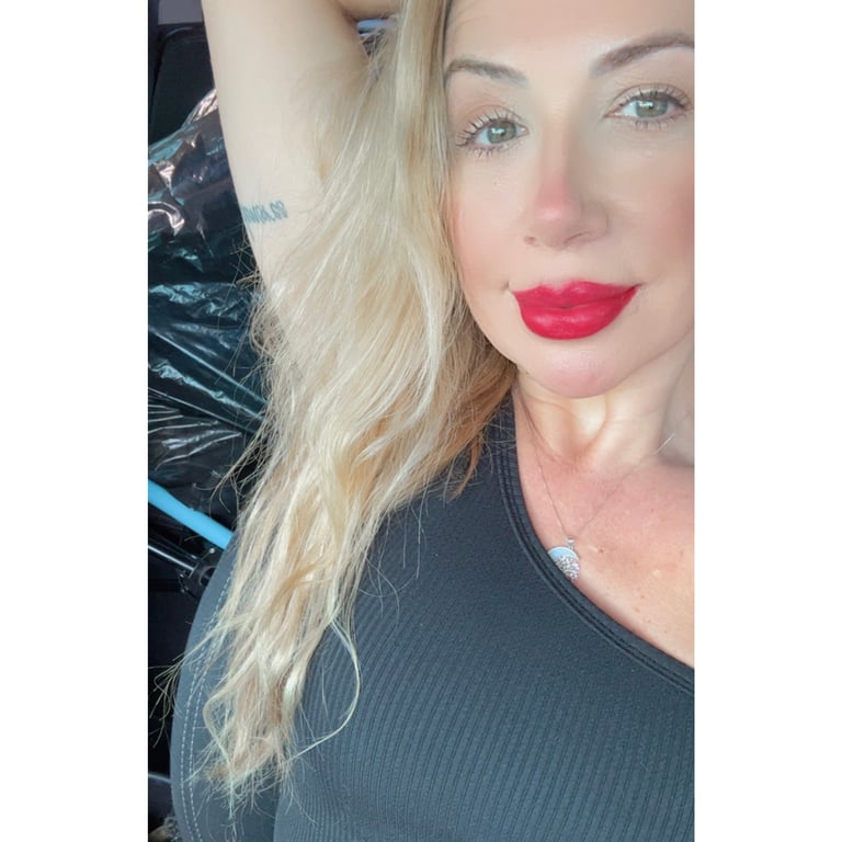 Gaby Luz Massagem Premium Maravilhosa Massagista em