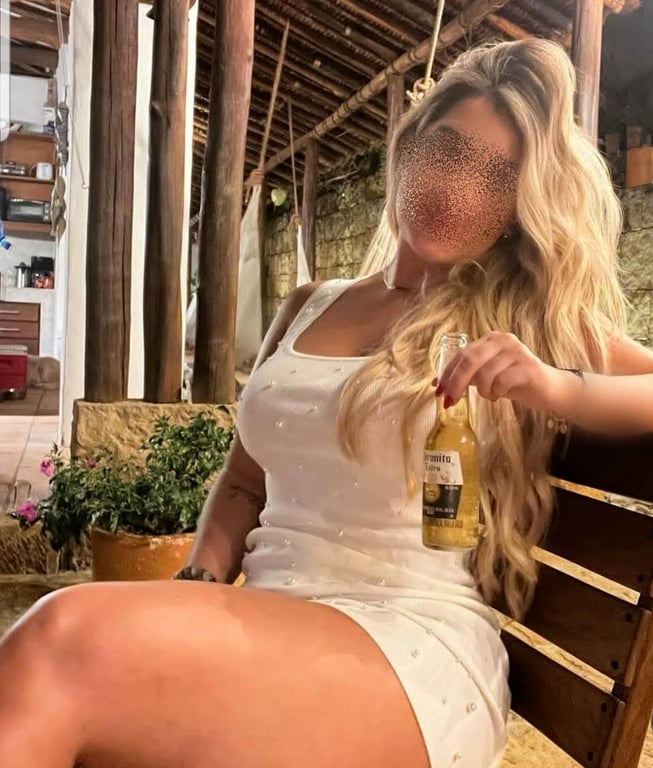Lays Massoterapeuta Massagista Sensual e Terapeutica Massagem em