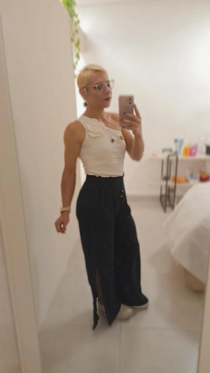 Alexandra (trans) massagem sensorial e estimulante Massagem sensual em