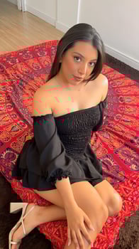 Maitê - Domino a arte da massagem sensual