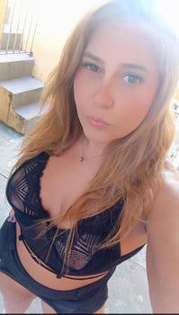 Alessandra mix de massagens Sensual relaxante !