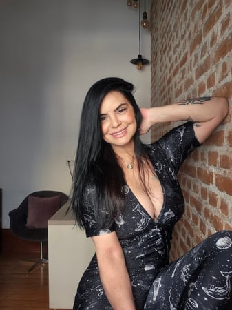 Massagista sensual em São Paulo - SP - Kamala | Tantra e Yoga Massagem Ayurvédica