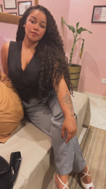 Massoterapeuta Flávia Bianca Massagista em