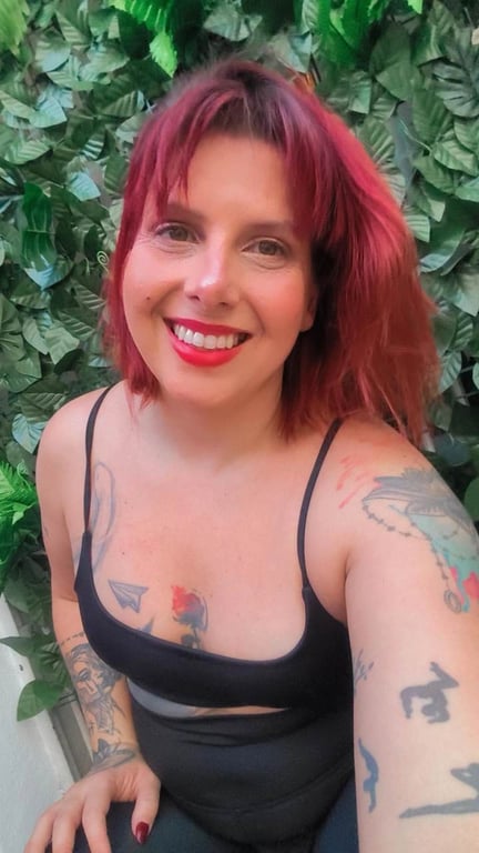 Ivy Pulse Sexóloga Tântrica: Autoconhecimento, Prazer e Energia Sexual Massagem