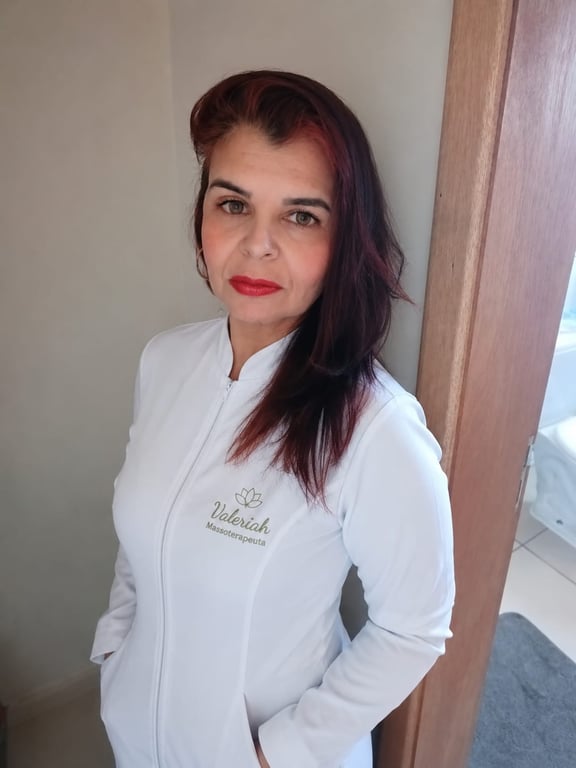 Valeriah Terapeuta Corporal massagem relaxante