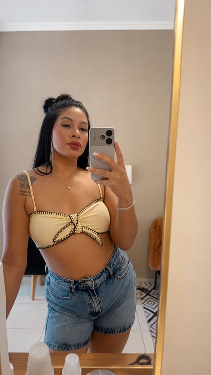 ANA CAROLINE | IMERSÃO DE LUXO E ALTO PADRÃO | exclusivo e discreto. Massagem tântrica em