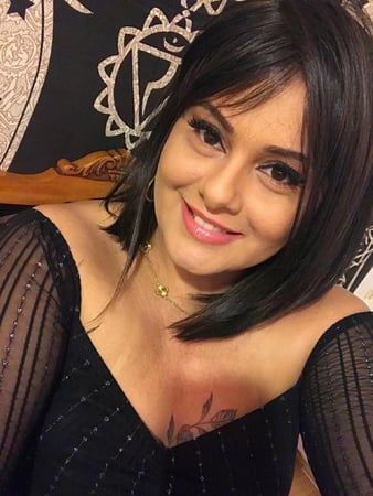 Massagista sensual em São Paulo - SP - Carol Perez | Massagem Tântrica Certificada + Sensual Nuru Bela Vista