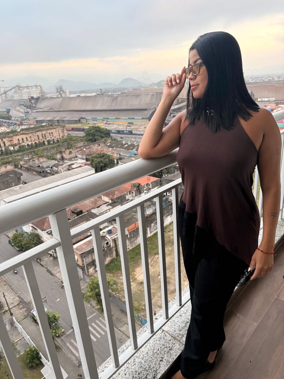 Golden essence Raquel Pereira