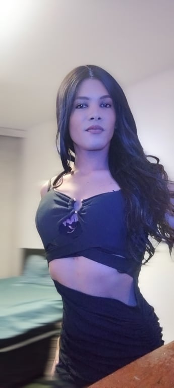 Cris trans Massagens Eróticas e Relaxantes, vem sentir meu toque.