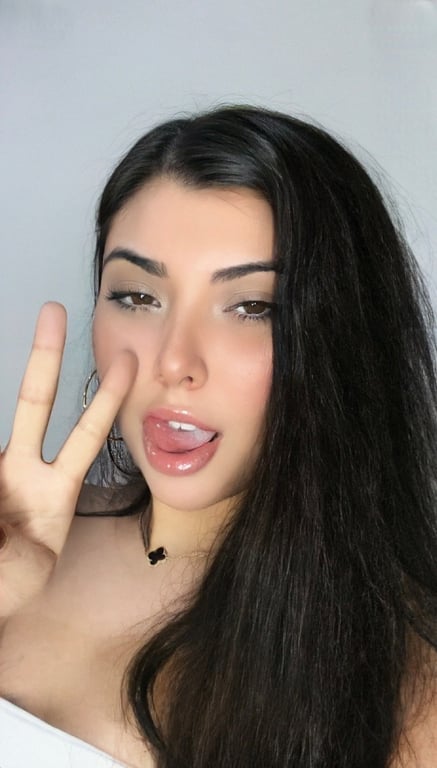 Luisa Especialista em Nuru (Massoterapeuta Profissional)