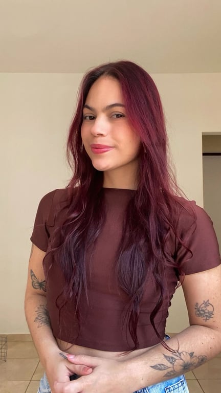 Anne – Terapeuta Corporal e Facilitadora de Experiências Sensoriais Massagista em
