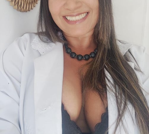 Bruninha na sua melhor versão, prazer sem frescura