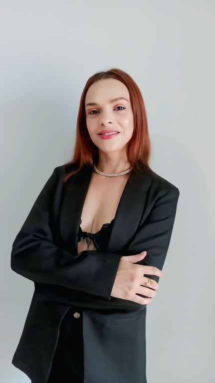 Luciana Martins - Terapeuta corporal Massagista