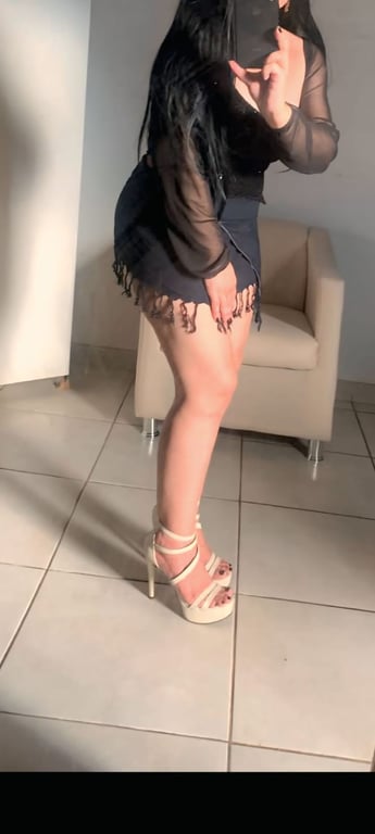 Danielle Psicóloga Especialista em Terapias Tântrica, Lingam e Nuru Massagista