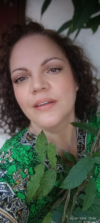 Amora terapeuta corporal certificada Massagista em