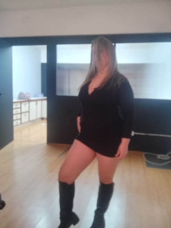 Vane Massoterapia (Finalizadas pela lingam) Massagista