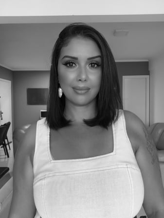 Sou Thais, Sua Sexóloga