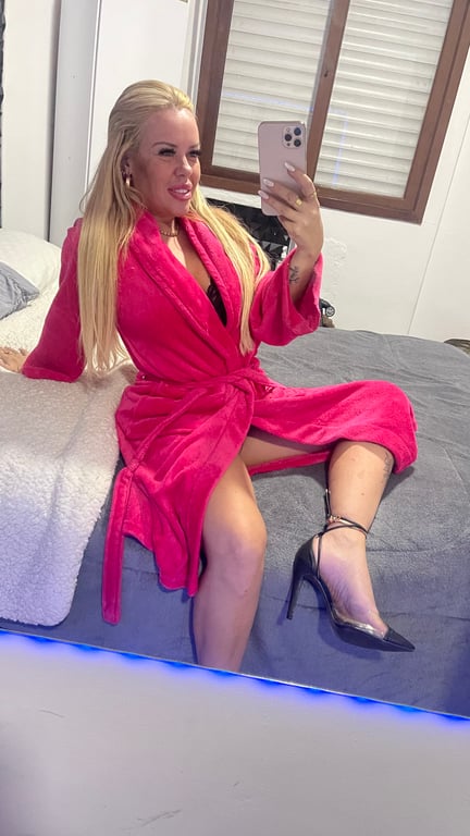 Laís Cardoso | Massagem Tântrica, Sensual e Nuru com Atendimento Exclu Massagista