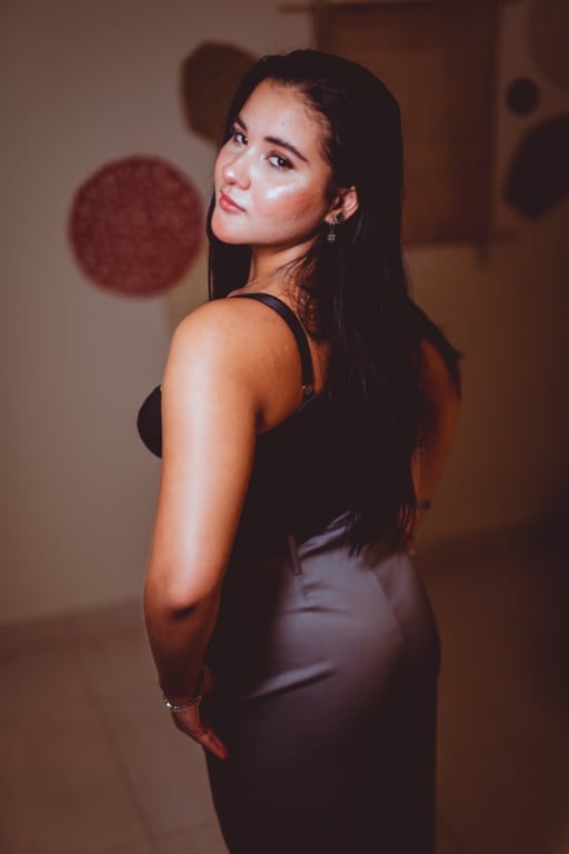 Heloa Oliveira Massoterapeuta/ Terapeuta Massagem sensual em