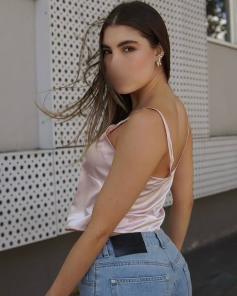 Milena Massagem relaxante e tântrica 24hs Massagem