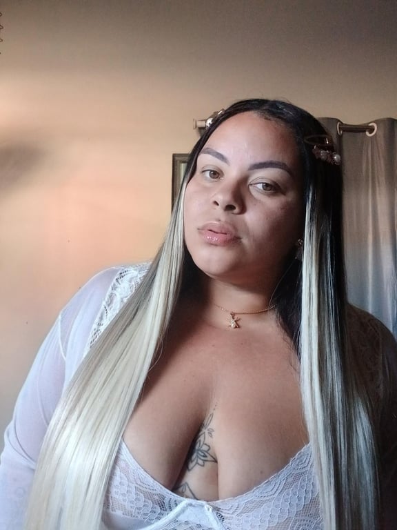 Yumi akira massagens personalizadas para melhor lhes atender... Massagem nuru em