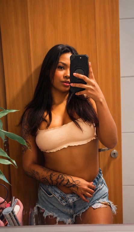 Aylla Terapeuta vivencia, relaxamento e nuru. Massagem sensual em