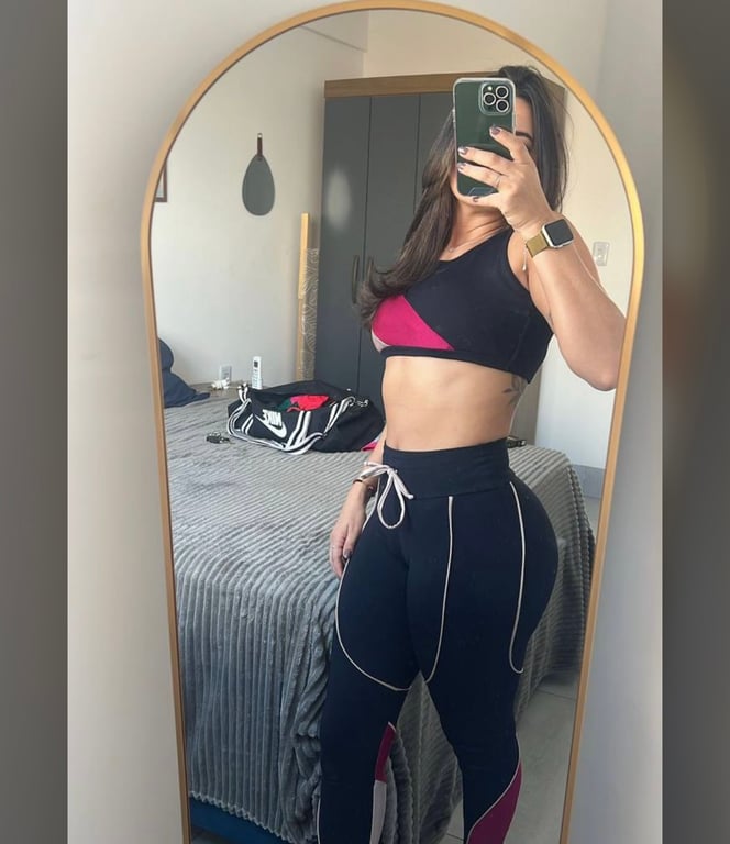 Isabella Massoterapeuta Sensual | Massagem Tântrica, Nuru e Relaxante Massagem nuru