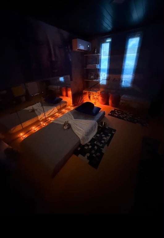 Scarlatt Massagem Terapêutica e Nuru Massagista em