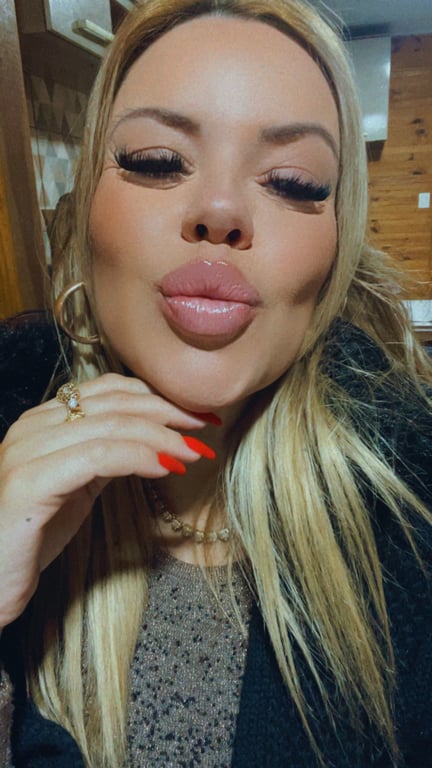 Laís Cardoso | Massagem Tântrica, Sensual e Nuru com Atendimento Exclu Massagista
