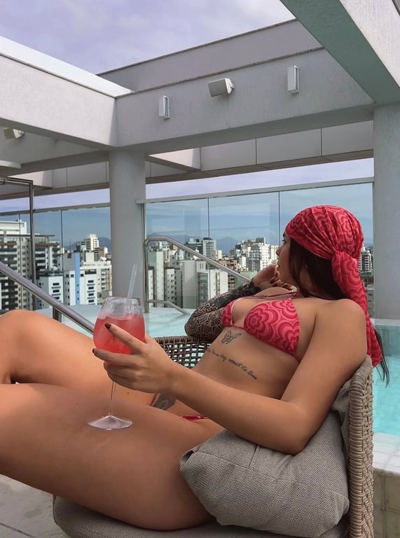 Ana Fernandes terapeuta Massagem nuru