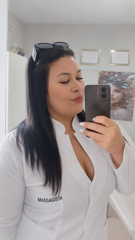 Corpo Relaxante massagista profissional.