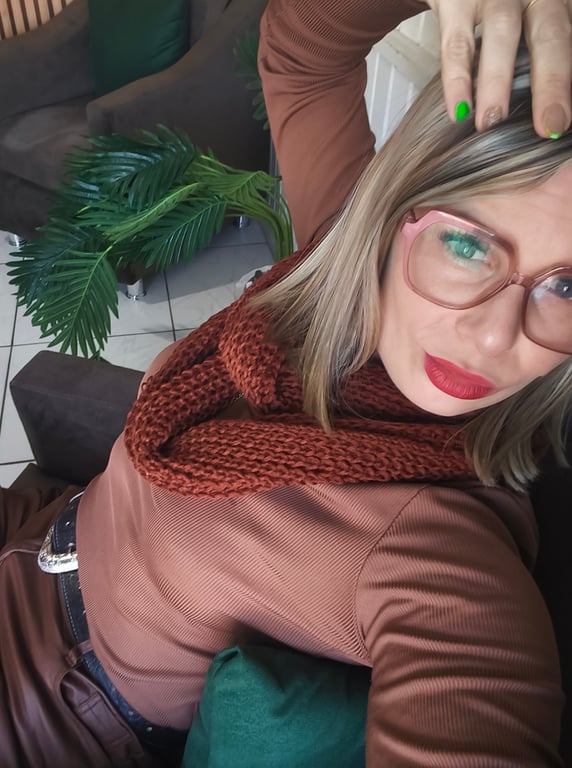 Geovana Massoterapeuta e Terapeuta ! Saiba Aqui!