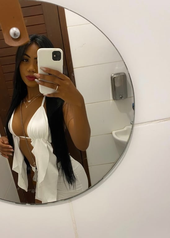 Taina Lima Massagista Massagem Relaxante Massagem em