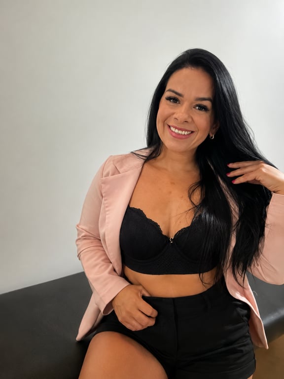Anny, Estamos contratando massagista espaço Gliter