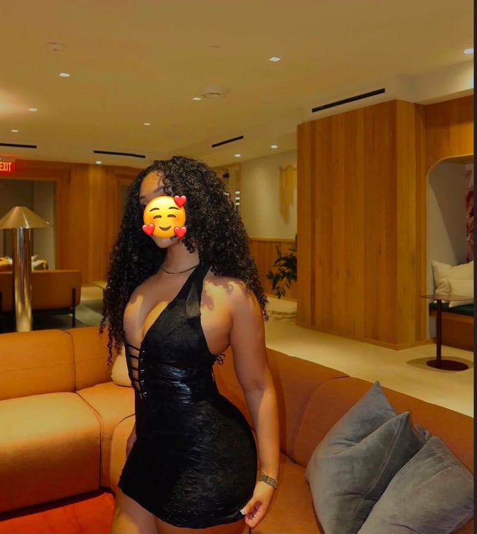 Massagista Laís | Massagem Sensual e Relaxante Massagem nuru em