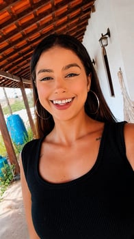 MEL: MASSAGISTA SENSUAL VENHA RELAXAR COMIGO!!