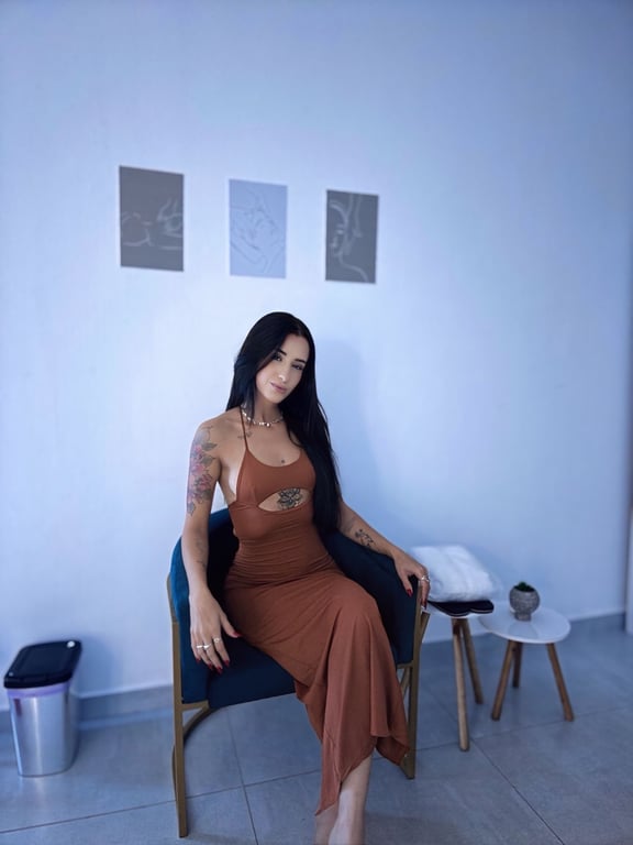 Anna Massoterapeuta RJ Massagem nuru