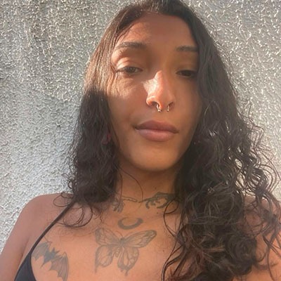 Terapeuta Nicole Uma Experiencia de Relaxamento