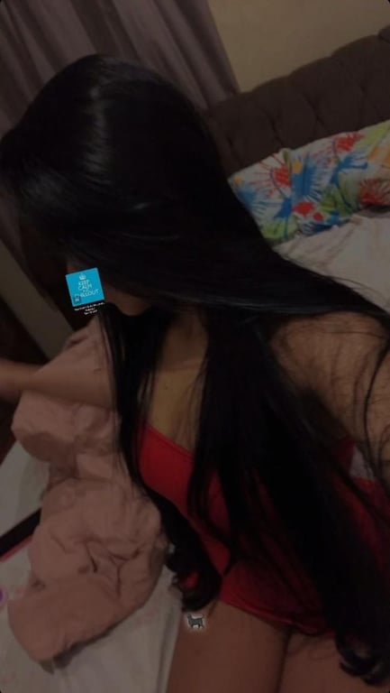 Marcela Sanchez — Técnica Tântrica Corpo a Corpo